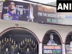 
      
      Parents of Group Captain Shukla pray for safe return
      
      