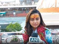 
      
       Tejasswi Prakash offers prayers at Mahakaleshwar Temple 
      
      