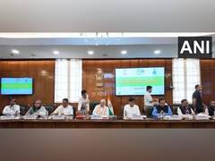 
      
      Amit Shah chairs meeting to review preparedness for flood
      
      