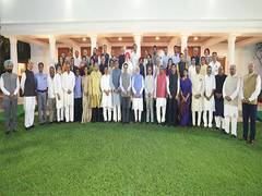 
      
      PM Modi hosts all-party global outreach delegation members
      
      