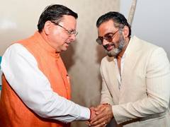
      
      Suniel Shetty meets Uttarakhand CM i in Dehradun
      
      