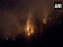 
      
      J-K: Massive fire breaks out in Sonamarg forest area 
      
      