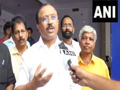 
      
      Muraleedharan hits out at Congress and CPI-M 
      
      