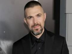 
      
      Robert Eggers to bring 'A Christmas Carol' to life for Warner Bro
      
      