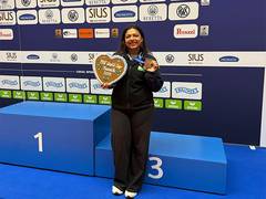 
      
      World record holder Sift Kaur Samra backs SLI
      
      