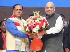 
      
      Amit Shah pays tribute to former Gujarat CM Vijay Rupani
      
      