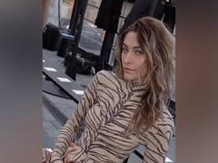 
      
      Paris Jackson responds to dad Michael Jackson's fans
      
      