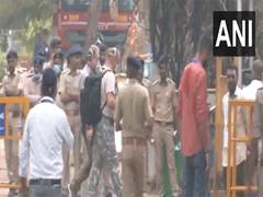 
      
      Boeing team, Aircraft AAIB officials arrive to inspect AI-171
      
      