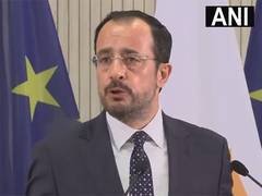 
      
      PM Modi, Cyprus President discuss expanding bilateral ties
      
      