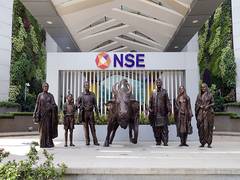 
      
      Indian stock markets end on negative note amid Middle East tensio
      
      