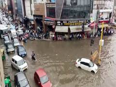 
      
      Rain lashes several parts of the country
      
      