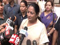 
      
      Delhi CM inaugurates 'Soma-The Ayurvedic Kitchen', promotes mille
      
      