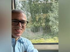 
      
      J-K: CM Omar Abdullah travels by Vande Bharat Express
      
      