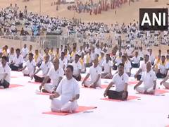 
      
      Rajasthan CM Bhajanlal Sharma performs Yoga in Jaisalmer
      
      
