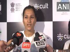 
      
      Rani Rampal extend wishes on International Yoga Day 
      
      