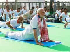 
      
      PM Modi leads world's largest ever Yoga gathering during Yoga Day
      
      