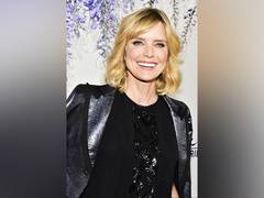 
      
      Courtney Thorne-Smith files for divorce from Roger Fishman 
      
      