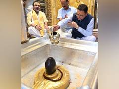 
      
      Uttarakhand CM Dhami offer prayers at Kashi Vishwanath Temple
      
      