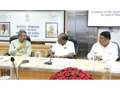 
      
      Dharmendra Pradhan chairs meeting with Union Ministers
      
      