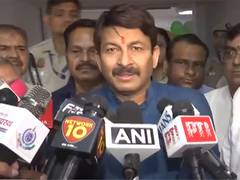 
      
      BJP's Manoj Tiwari hits back at Kharge over emergency remarks
      
      