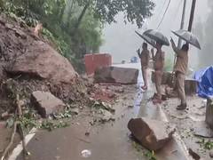 
      
      Uttarakhand: Movement of passengers halted 
      
      