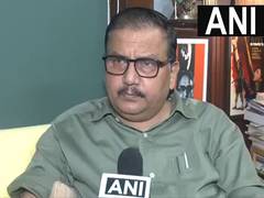 
      
      RJD's Manoj slams Special Intensive Revision’ of electoral rolls
      
      