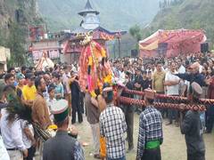 
      
      People celebrate Ashadh fair to seek relief from drought and heat
      
      