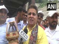 
      
      “Welcomed pilgrims in traditional way,” BJP’s Ravinder Raina 
      
      