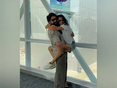 
      
      Yash shares a love-filled moment with wife Radhika at airport
      
      