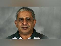 
      
      Former Zimbabwe spinner Mohammed Meman passes away at 73
      
      