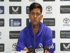 
      
      Jaiswal compares Birmingham, Leeds' pitches following...
      
      