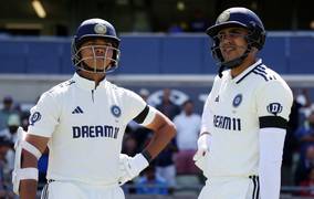
      
      Cricket fraternity in awe of Jaiswal, Gill's rollicking display
      
      