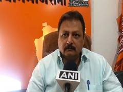 
      
      MNS workers storm Pune man's residence, threaten him over  social media post against Raj Thackeray,
      
      