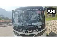 
      
      Ramban: Last vehicle of Pahalgam convoy hits 4 stranded vehicles 
      
      