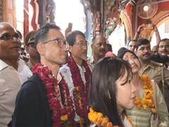 
      
      Japanese Envoy to India offers prayers at Ayodhya
      
      