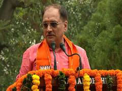 
      
      Virendraa Sachdeva pays tribute to Syama Prasad Mookerjee
      
      