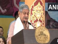 
      
       Union Min Rajiv Ranjan extends birthday wishes to the Dalai Lama
      
      