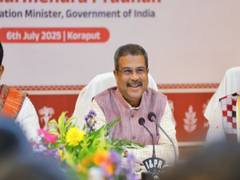 
      
      Dharmendra Pradhan chairs review meeting on education 
      
      