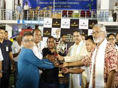 
      
      Tripura CM attends prize distribution ceremony of B-division
      
      