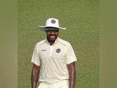 
      
      Aaron suggests tactical bowling shuffle ahead of Lord’s Test
      
      