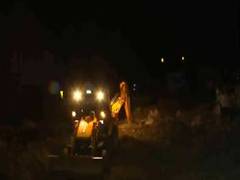 
      
      Landslide hits Rudraprayag-Badrinath route
      
      