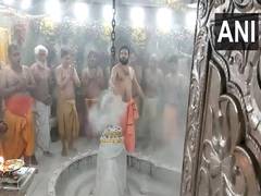
      
      Bhasma Aarti performed at Mahakaleshwar Jyotirlinga Temple 
      
      