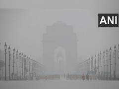 
      
      Heavy rain lashes Delhi-NCR, waterlogging in several areas
      
      
