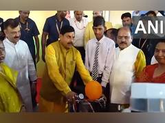 
      
      MP CM Mohan Yadav distributes free bicycles to students
      
      