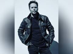
      
      Taylor Kitsch to star in Peter Landesman's ‘Eleven Days’ 
      
      