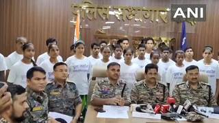 
      
      Chhattisgarh: 23 Naxalites with Rs 1.18 cr bounty surrender 
      
      