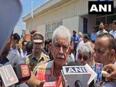 
      
      J-K LG Manoj Sinha hands out 40 appointment letters
      
      