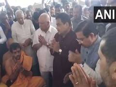 
      
      Union Minister Nitin Gadkari inaugurates Kalasavalli–Ambargondlu 
      
      