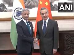 
      
      Jaishankar, Wang Yi discuss ties, border issues in Beijing
      
      