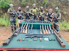 
      
      Manipur: Army, Assam Rifles apprehend cadres, recover arms
      
      